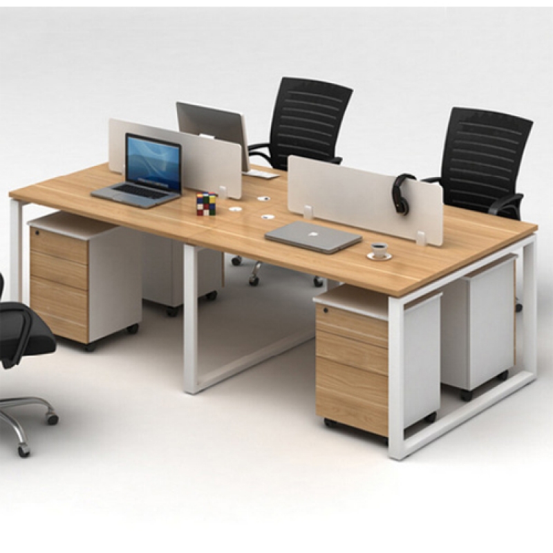 Bàn cụm ARQ4