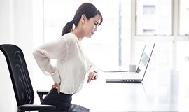 Làm thế nào để chọn một chiếc ghế văn phòng phù hợp cho chứng đau hông?